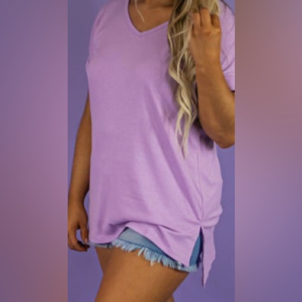 Zenana ribbed split hem tee